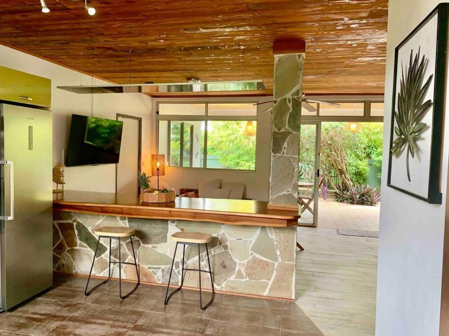 Teavaro Villa Hoama Lodge Moorea מראה חיצוני תמונה